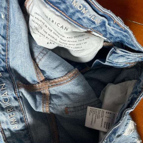 American Eagle Mom Jeans - Picture 3 of 3